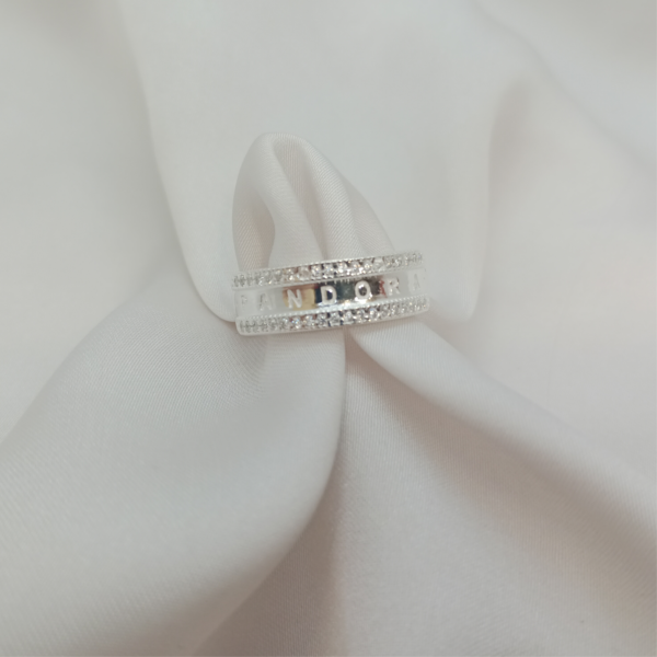 Anillo Pandora