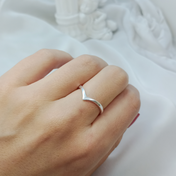 Anillo reversible en V - Image 3