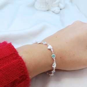 Pulsera Corazones y Cubic celeste